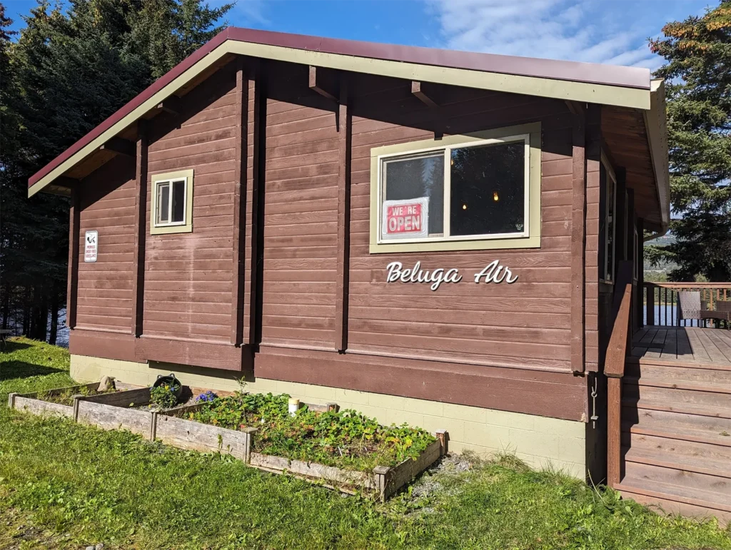 team-beluga-air-homer-alaska-08.webp